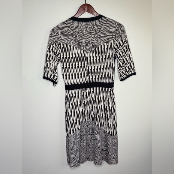 Diane Von Furstenberg Silk Fiona Dress - Picture 5 of 14